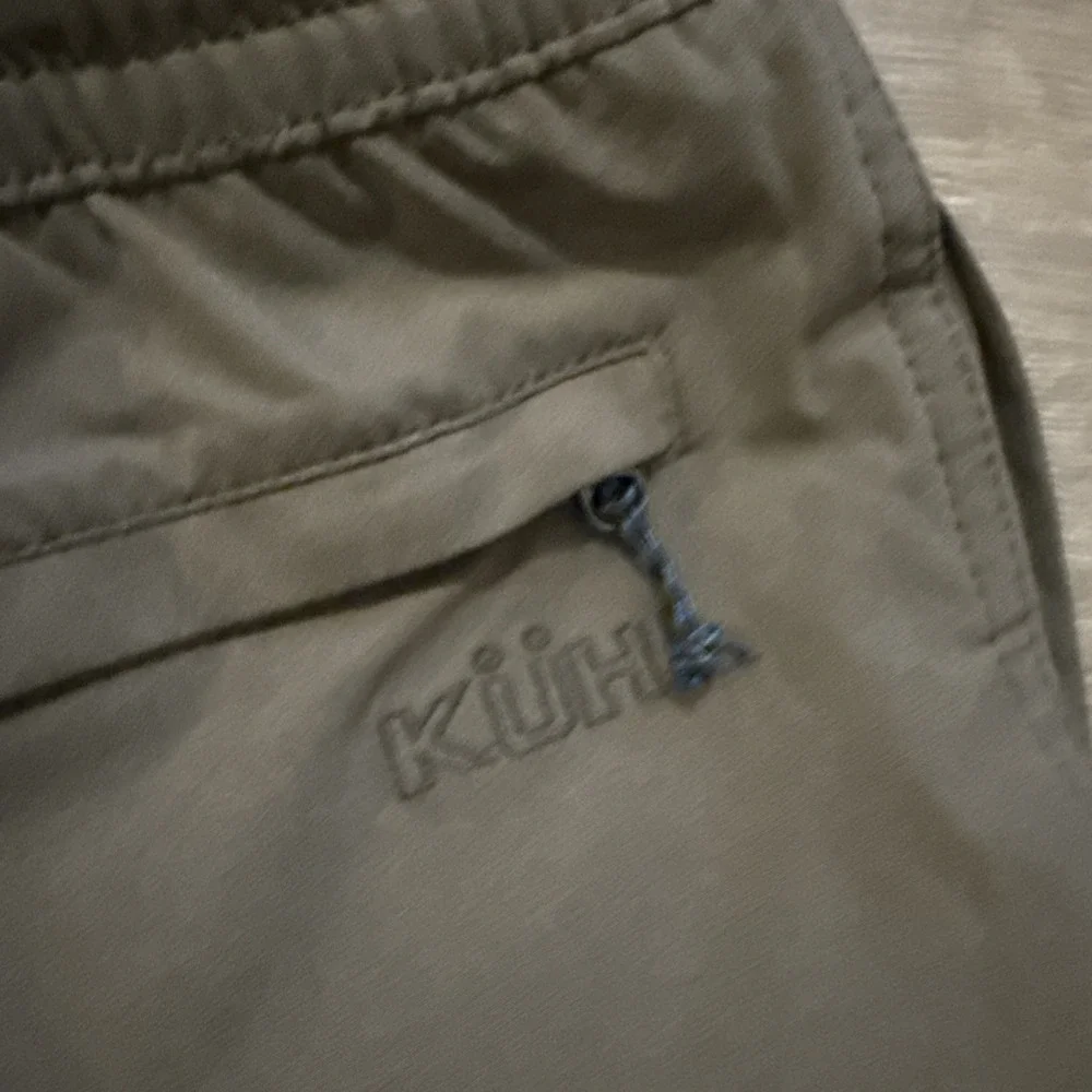 Kuhl Men's Freeflex Shorts Size XL Brown Taupe Metal 5257